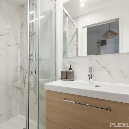 Tatil Evi In Spacious T7 In 20 Paris